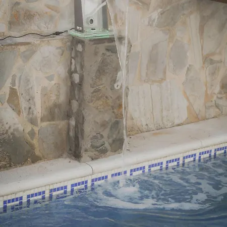 Neade Residencial *