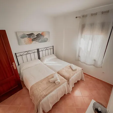 Apartamento Neade Residencial *